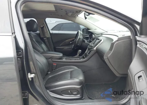 2014 Buick Lacrosse Leather Group z USA, uszkodzony, nr VIN 1G4GC5G37EF112121